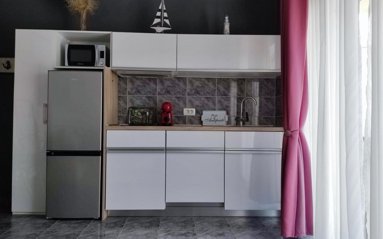Solis Adriaticum Apartments Jasenice  Extérieur photo